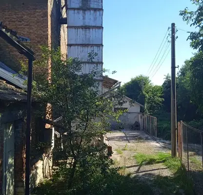 Снимка 5 — Промишлена сграда във Враца, с. Горна Кремена