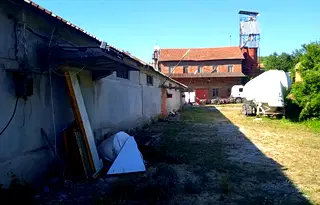 Промишлена сграда във Враца, с. Горна Кремена