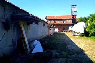 Промишлена сграда във Враца, с. Горна Кремена