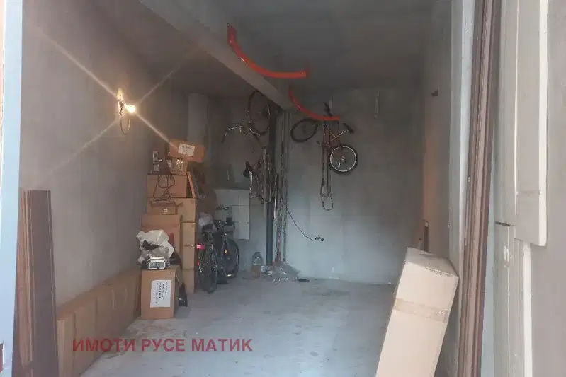 Warehouse in Ruse, Yalta