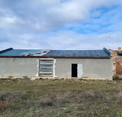 Photo 4 — Warehouse in област София, Slivnica