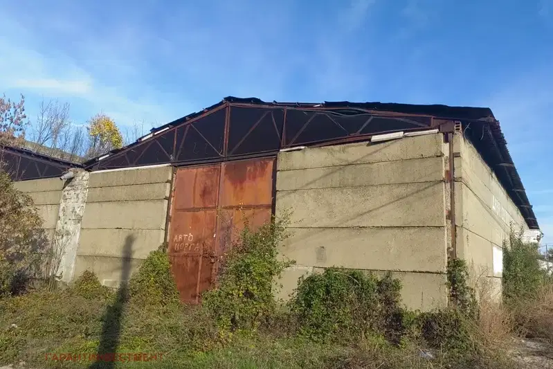 Warehouse in Oblast Veliko Tyrnovo, Gorna Oryahovica