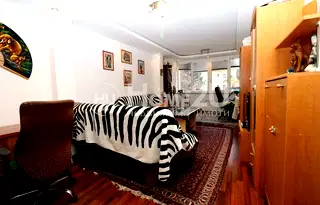 Тристаен апартамент в Банкя