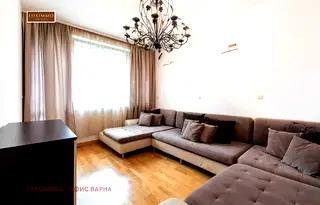 Тристаен апартамент във Варна, Аспарухово
