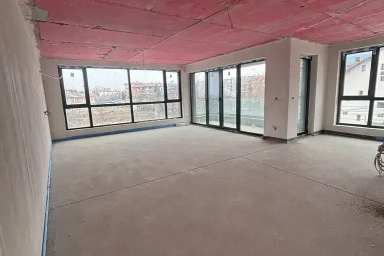 3-bedroom apartment in Sofiya, Boyana