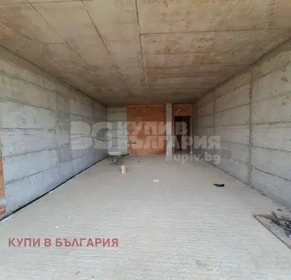 Photo 2 — 3-bedroom apartment in Varna, Briz
