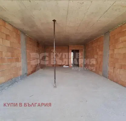 Photo 4 — 3-bedroom apartment in Varna, Briz