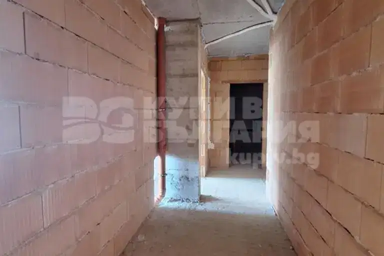 3-bedroom apartment in Varna, Briz