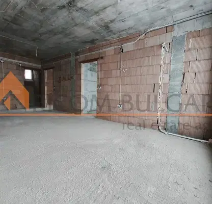 Снимка 3 — Тристаен апартамент във Варна, Бриз