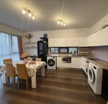 Photo 2 — 3-bedroom apartment in Varna, Briz