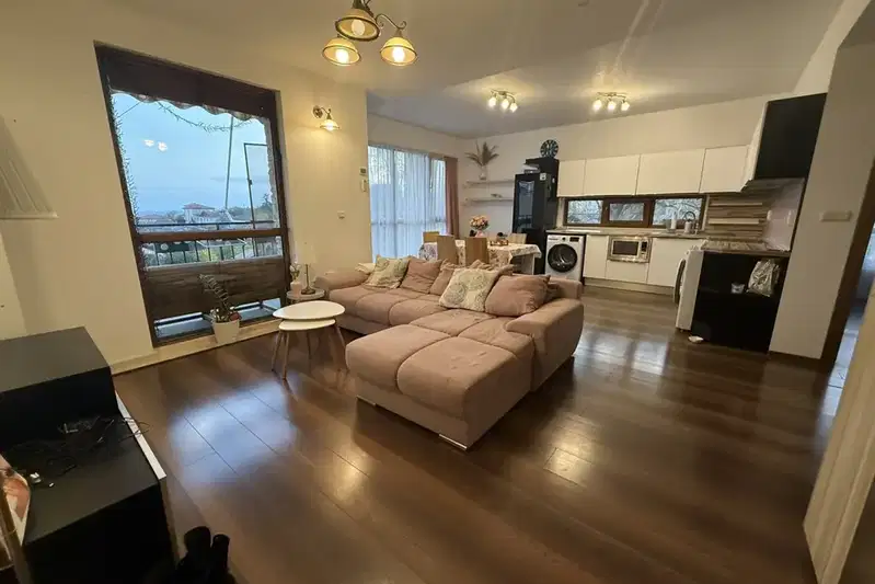 3-bedroom apartment in Varna, Briz