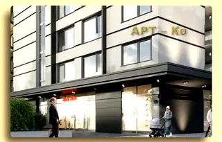 Тристаен апартамент в Перник, Център