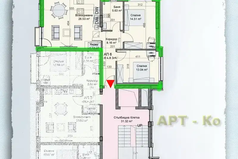 Тристаен апартамент в Перник, Център