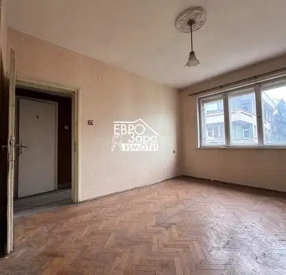 Снимка 5 — Тристаен апартамент в Стара Загора, Център