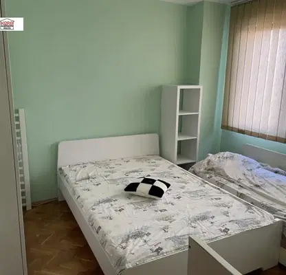 Снимка 5 — Тристаен апартамент във Варна, Център