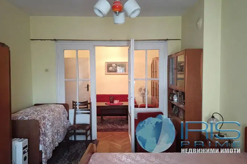 3-bedroom apartment in Shumen, Centyr