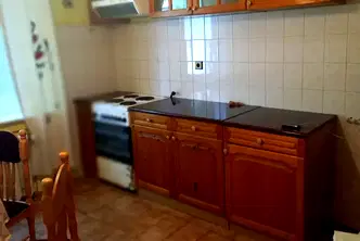 Тристаен апартамент във Враца, Център