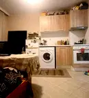 Тристаен апартамент с три студиа и мансарден етаж в Център, Бургас