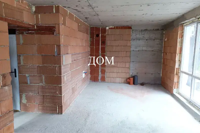 3-bedroom apartment in Shumen, Centyr