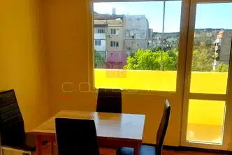 Тристаен апартамент в Русе, Чародейка - Юг