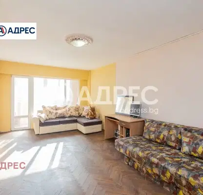 Photo 3 — 3-bedroom apartment in Varna, Cveten Kvartal