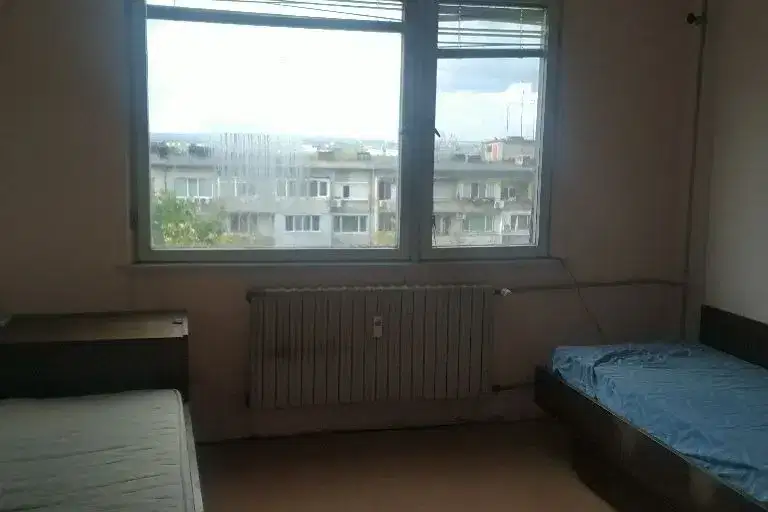 Тристаен апартамент в Русе, Цветница