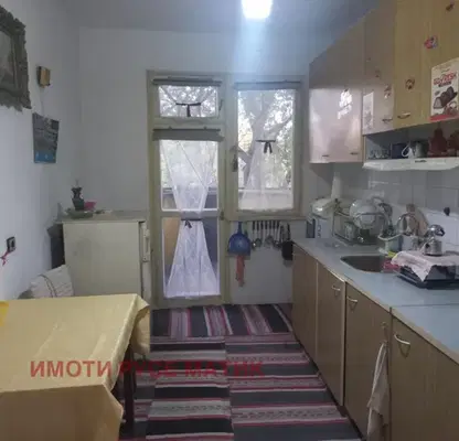 Снимка 5 — Тристаен апартамент в Русе, Дружба 3