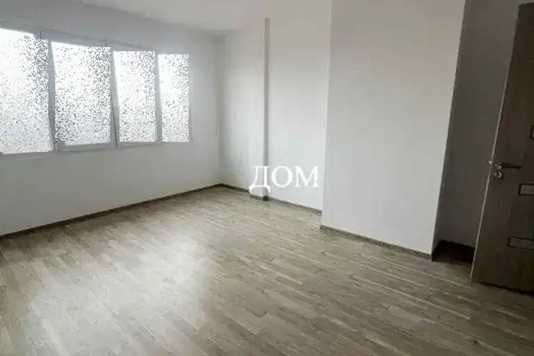 3-bedroom apartment in Shumen, Herson
