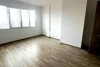 Тристаен апартамент в Шумен, Херсон