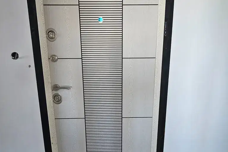 3-bedroom apartment in Shumen, Herson