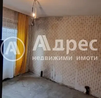 Снимка 3 — Тристаен апартамент във Видин, Химик