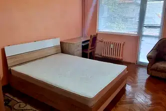Тристаен апартамент в Плевен, Идеален център