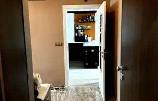 Тристаен апартамент с две тераси в Изгрев, Бургас