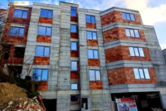 Тристаен апартамент във Варна, Левски 1
