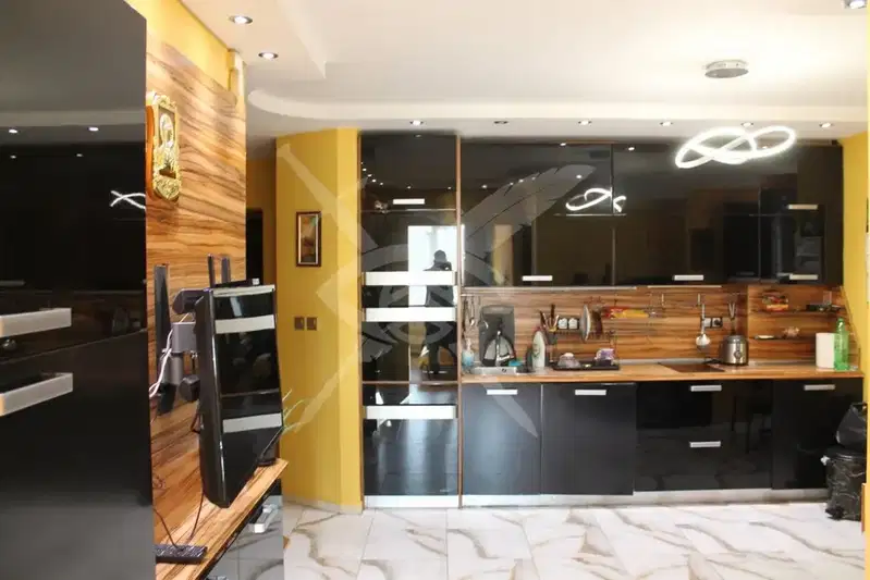 3-bedroom apartment in Sofiya, Lyulin 8