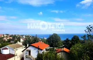Тристаен апартамент във Варна, м-т Манастирски рид