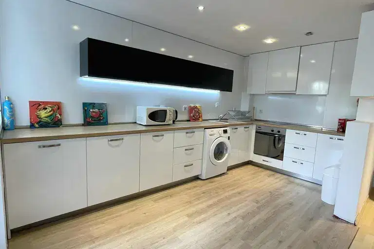 3-bedroom apartment in Plovdiv, Mladejki Hylm
