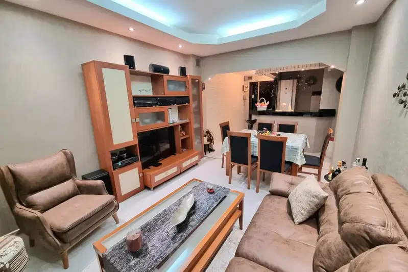 3-bedroom apartment in Sofiya, Oborishte