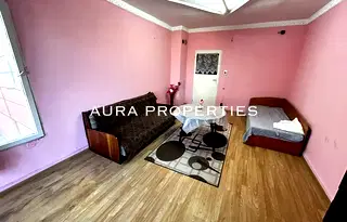 Тристаен апартамент в Раз, Орел