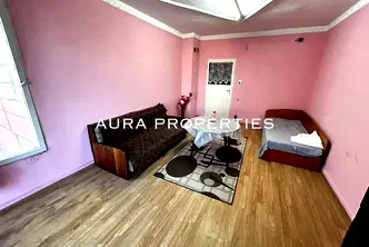 Тристаен апартамент в Раз, Орел