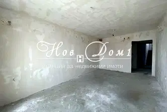 Тристаен апартамент в Пловдив, Христо Смирненски
