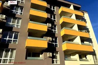 Тристаен апартамент в Благоев, Освобождение