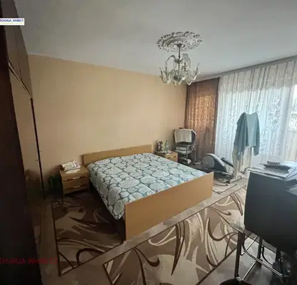 Снимка 5 — Тристаен апартамент в Русе, Родина 1
