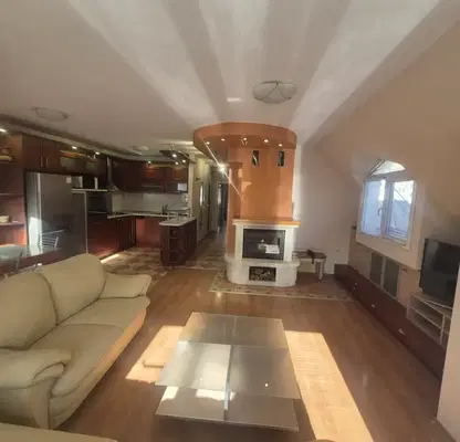 Снимка 4 — Тристаен апартамент в Плевен, Широк център