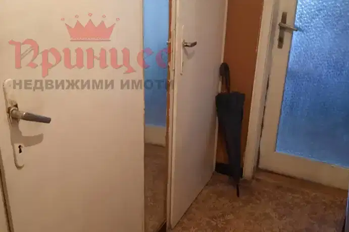 Тристаен апартамент в Русе, Широк център