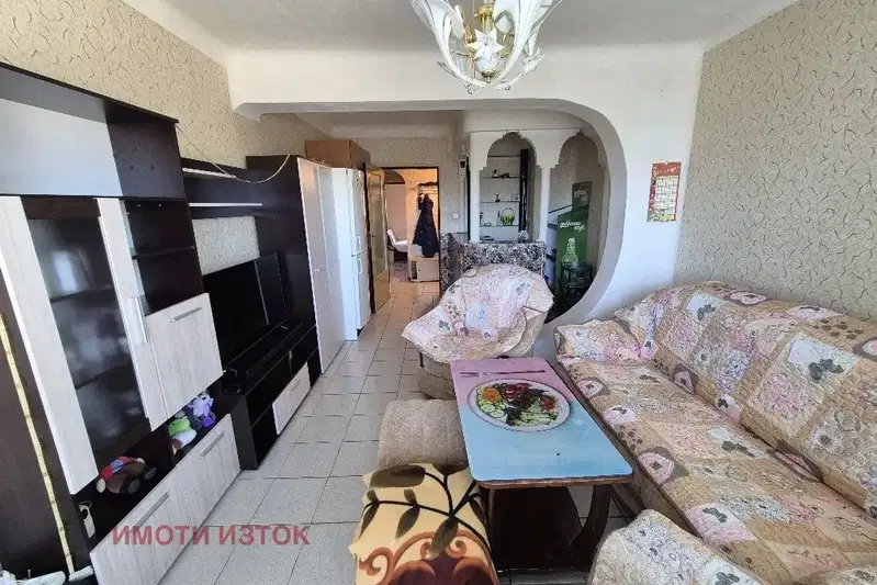 3-bedroom apartment in Pernik, Teva