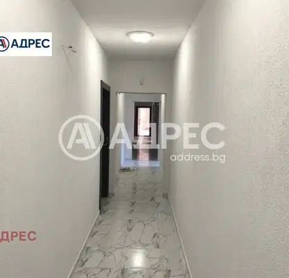 Снимка 4 — Тристаен апартамент във Варна, Виница