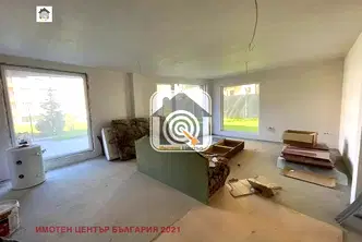 Тристаен апартамент в София, Витоша