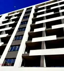 Просторен 3-стаен апартамент с тераса във Възраждане 4, Варна