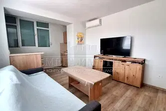 Тристаен апартамент в Бургас, Царево